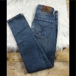 🔥NEW🔥 Women’s Calvin Klein High waist Skinny